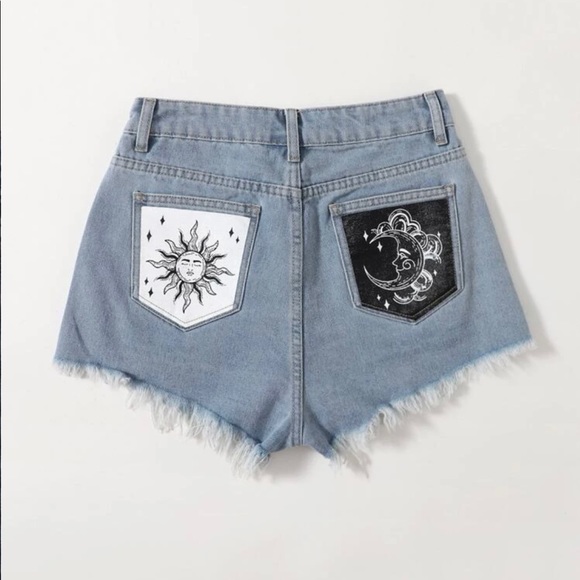 SHORTS BRAND NEW NO TAGS UNFORTUNATELY. - Picture 3 of 4